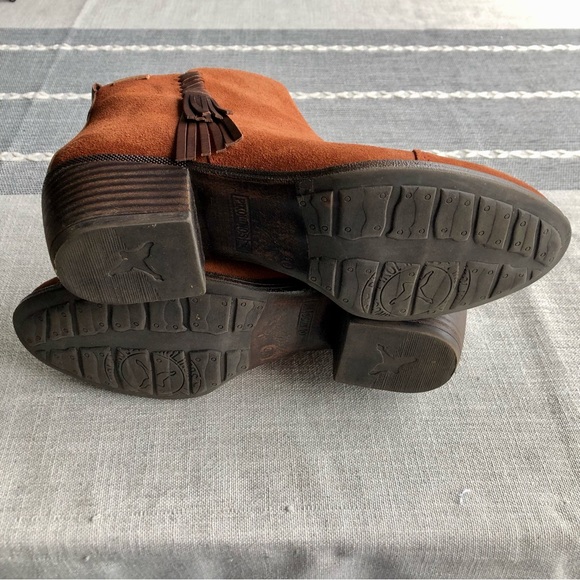 Excellent Like NEW Pikolinos Sienna Suede Braid-Detail Tassel Booties, Size 40 - Picture 7 of 7